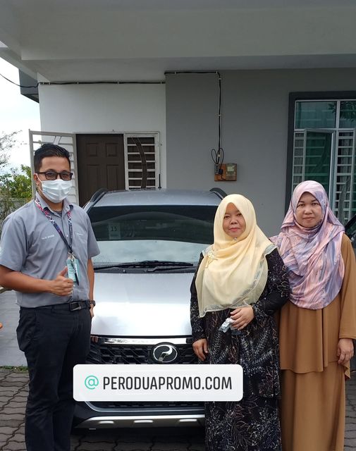 Axia Style silver pada Cikgu Dasimah Nawati Muda
