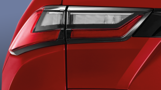 Promosi Perodua Myvi Built-in-card-reader-min